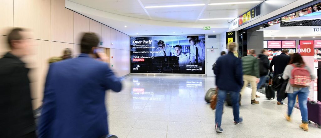 How Airport Advertising Influences Premium Purchase Decisions?